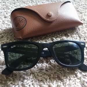 Wayfarer Ray Bans